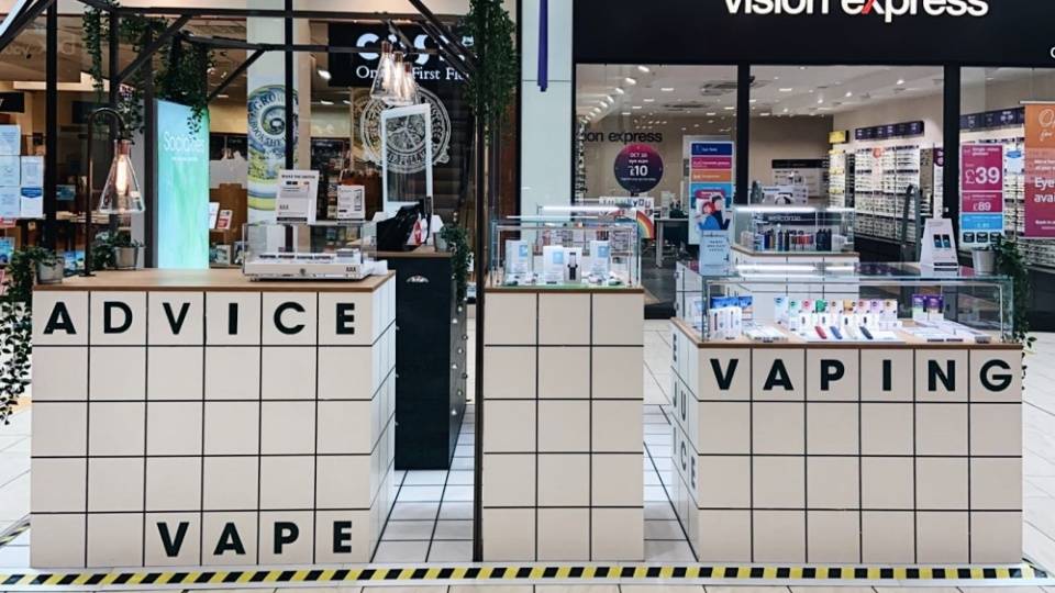 继5月入驻300家电子烟零售店铺正式进入英国后,喜雾于7月再度深入