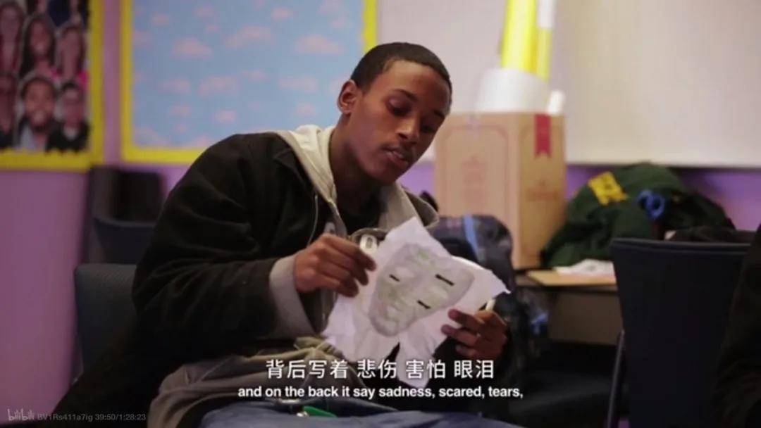 这个世界,对男孩并不友好!我们为什么要让孩子戴着面具生活?