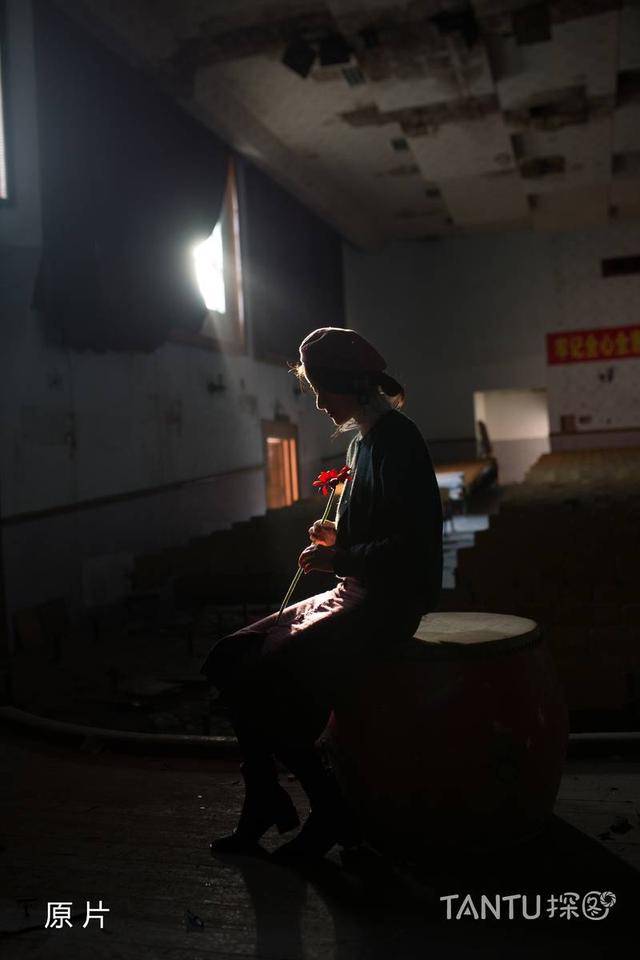 色调|探图摄影师专栏｜人像拍摄时，怎样塑造强烈对比的光线