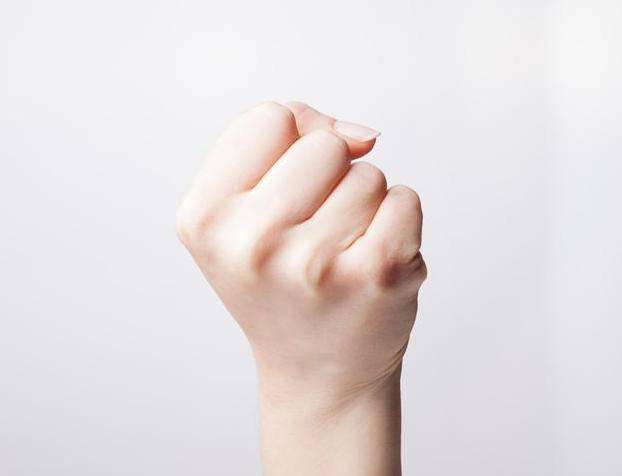 手什么时候能恢复正常 70fcd50e1c9043af83bf51eeac7b265f.jpeg