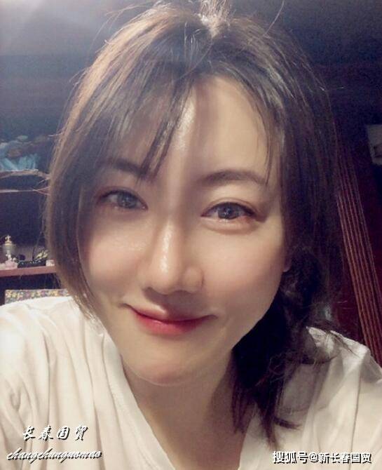 宋丹丹儿媳近照曝光,比巴图大7岁