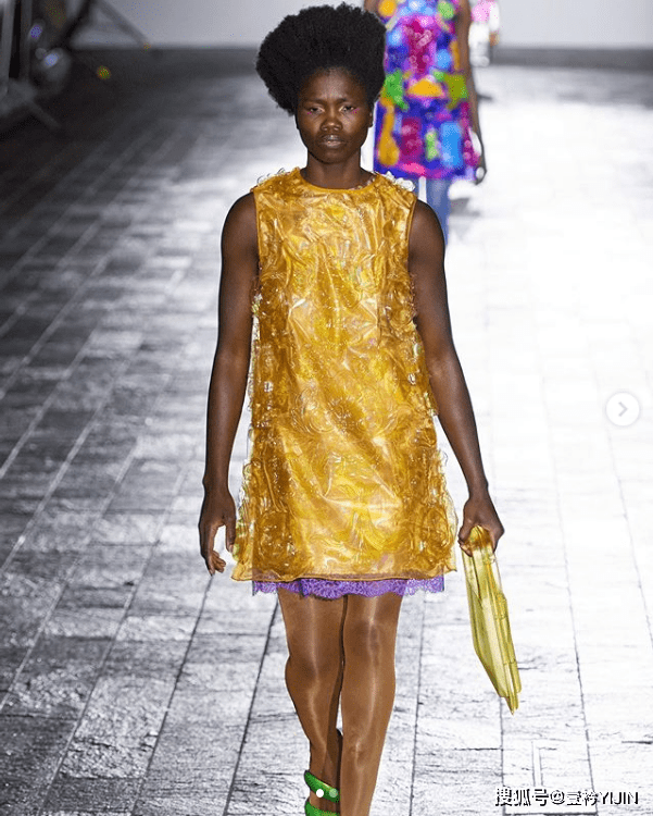 Leeann|全球可持续 | 圣马丁的再生塑料时尚再次为“环保”添砖加瓦