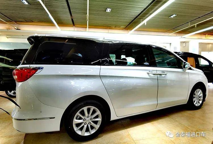 全新别克gl8盛世星光版商务车 工作 生活 实用大七座mpv