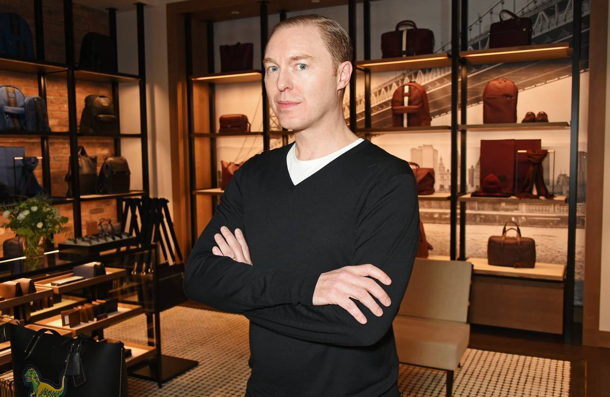 Gap|Kanye West又作妖?喊话退出合作,要求加入Gap和adidas董事会|一周时尚大事件