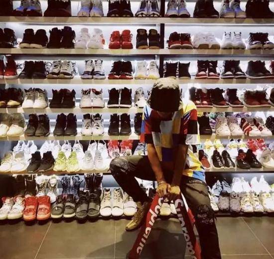 鞋子|一双鞋能支付一栋小房子首付？罗志祥如此高调炫富，回归自我了吗