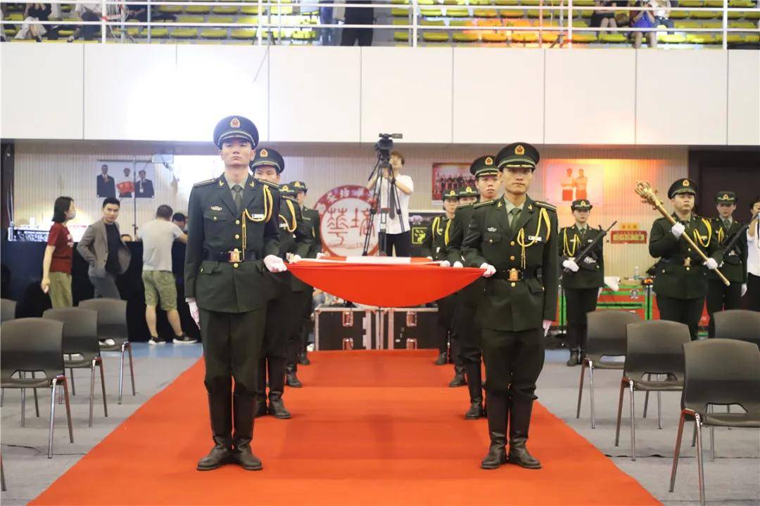 学子|相信未来 乘风破浪：西安培华学院举行2020届毕业典礼暨学位授予仪式