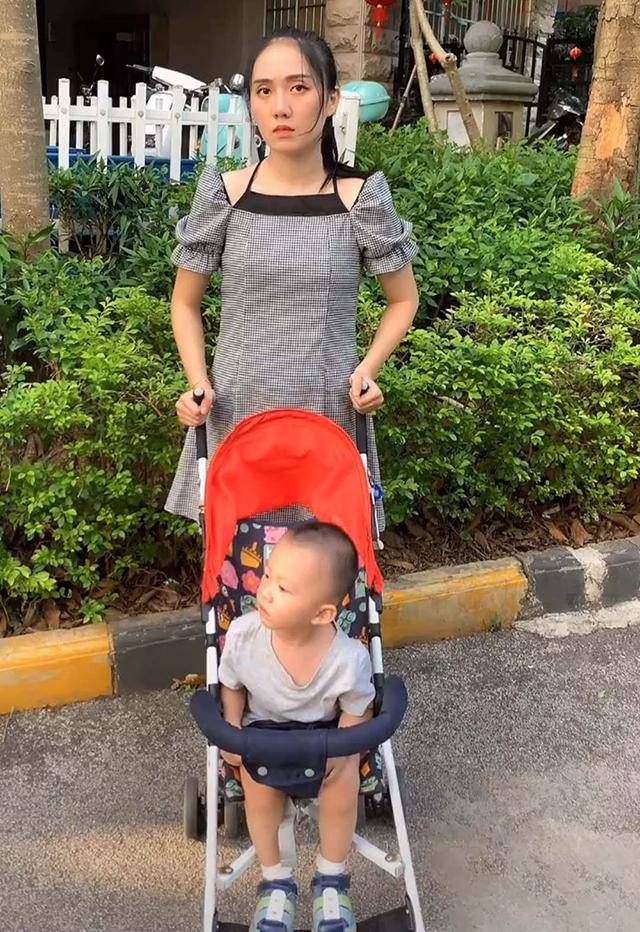 爸爸让妈妈给宝宝买耐摔的玩具，妈妈买的“玩具”能传给下一代，爸爸气炸