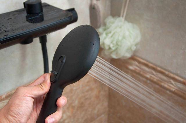 diiib|小米众筹：diiib大白首款高端淋浴套装，多日体验告诉你是否值得