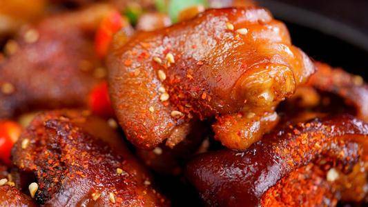 猪脚怎么烧烤 e5b0f01fd75a47ad8b8703ee76458dfe.jpeg