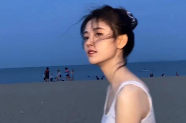 慎入|鞠婧祎再次暴露真实发量，痕迹明显密集恐惧症患者慎入