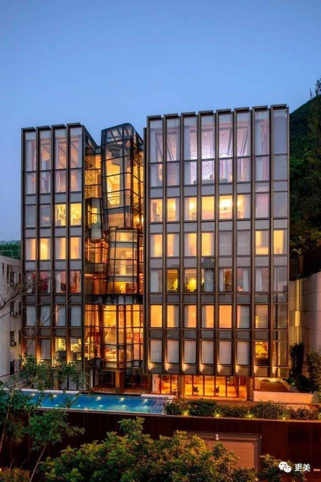 吴婉芳|顶级富婆生存图鉴：住1832平豪宅，花上亿冻龄脸34年未变