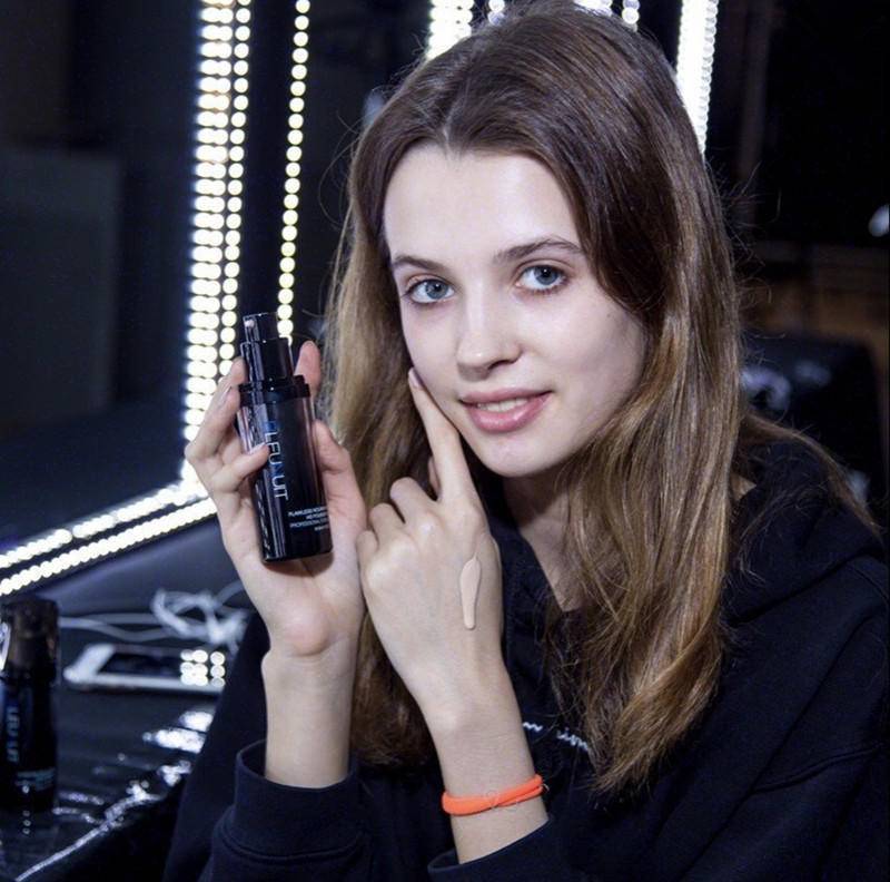 肌肤|如果你喜欢加州的阳光海滩，那就不能错过脸上这抹sunshine