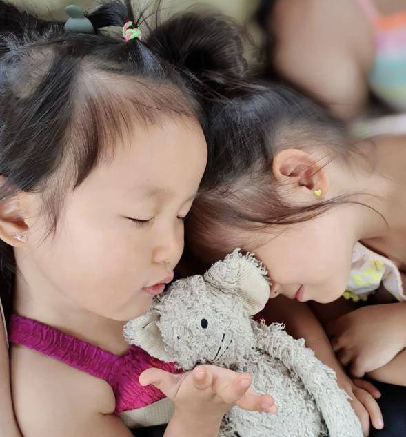 周杰伦|原创昆凌节目透露相恋四年仍有婚前恐惧，相比演员更想当好妈妈