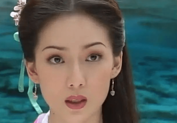 红极一时的她,从亿万女星变成穷光蛋,虽然落魄不堪但是收获幸福