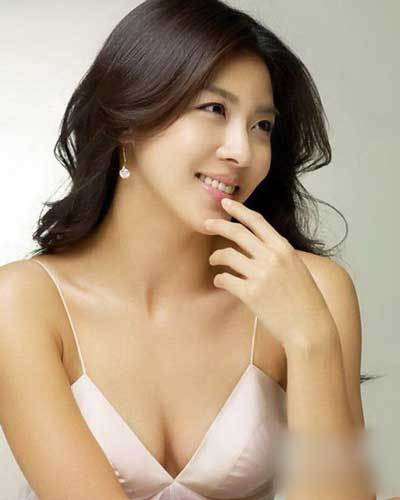 河智苑破天荒出演综艺 与成东镒拍戏成好友 父亲