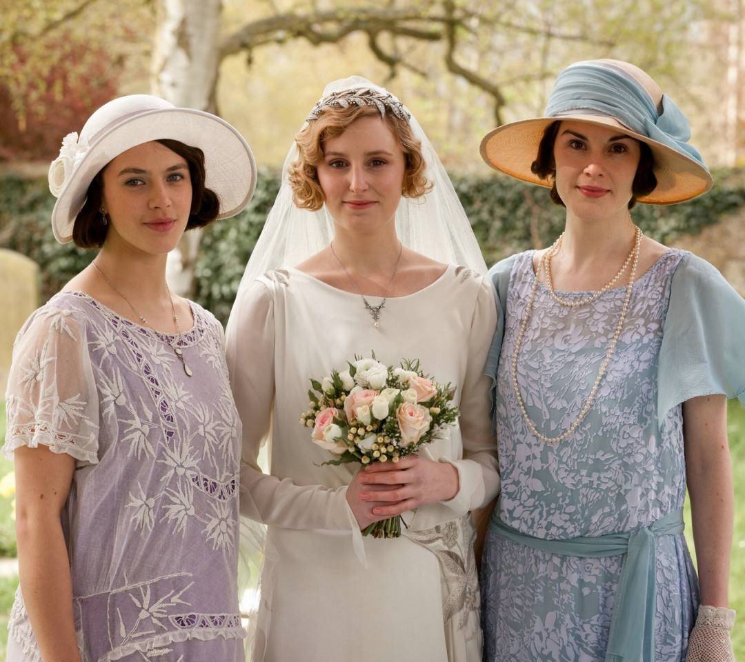 造型|美剧里的复古味，哪个造型你最中意？