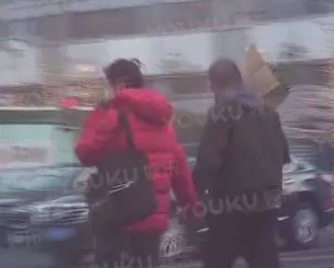 演唱会|张涵予好男人人设崩塌？被曝与她私下约会，热聊不避嫌