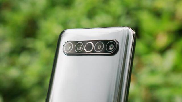 真香|魅族17测评：120Hz直屏，真香警告？