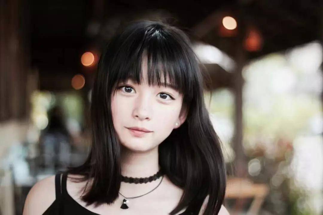 小白花|争了30年的小白花，少女幂看到踏上姐系妩媚线的唐嫣，坐得住吗？