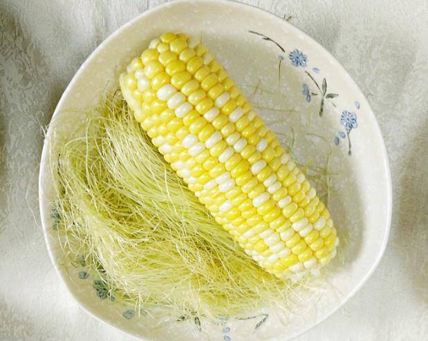 如何判断玉米晒干了 e7d38757899e4cefa60259d1f75d0ac6.jpeg