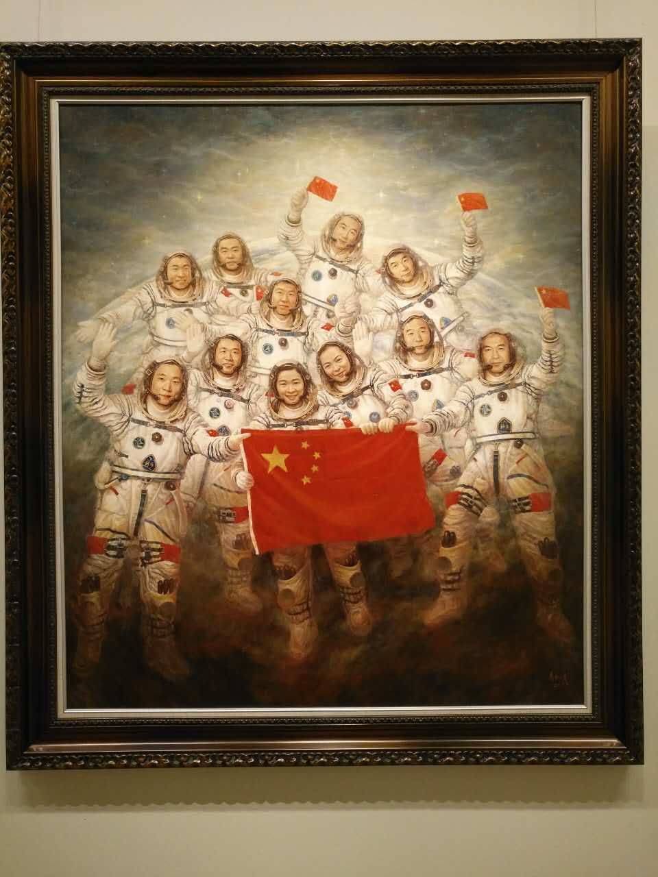 2017年建军九十周年的创作,李红东把十一位进入太空的宇航员刻画在一