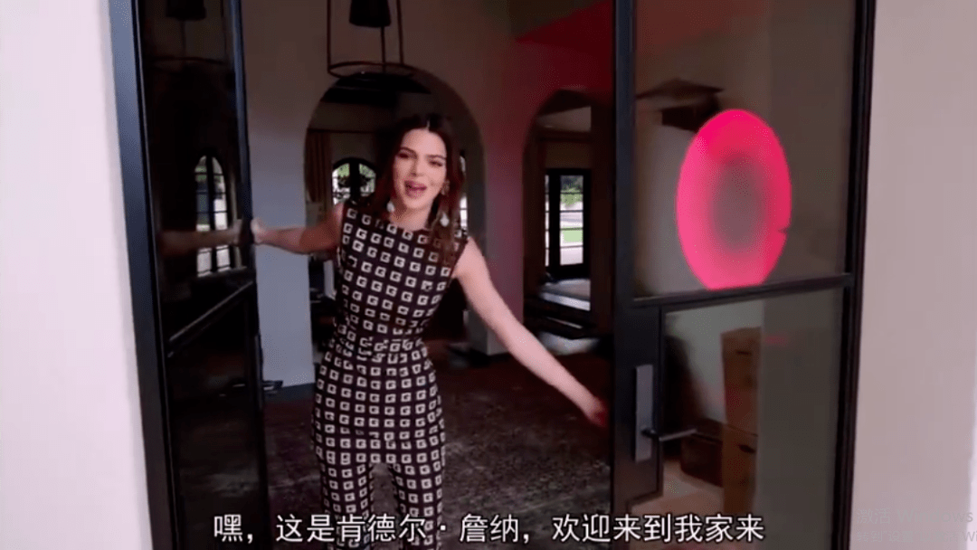 豪宅|连浴缸都是黄金的？肯豆最新曝光的上亿豪宅里，竟然惊现东北酸菜缸！