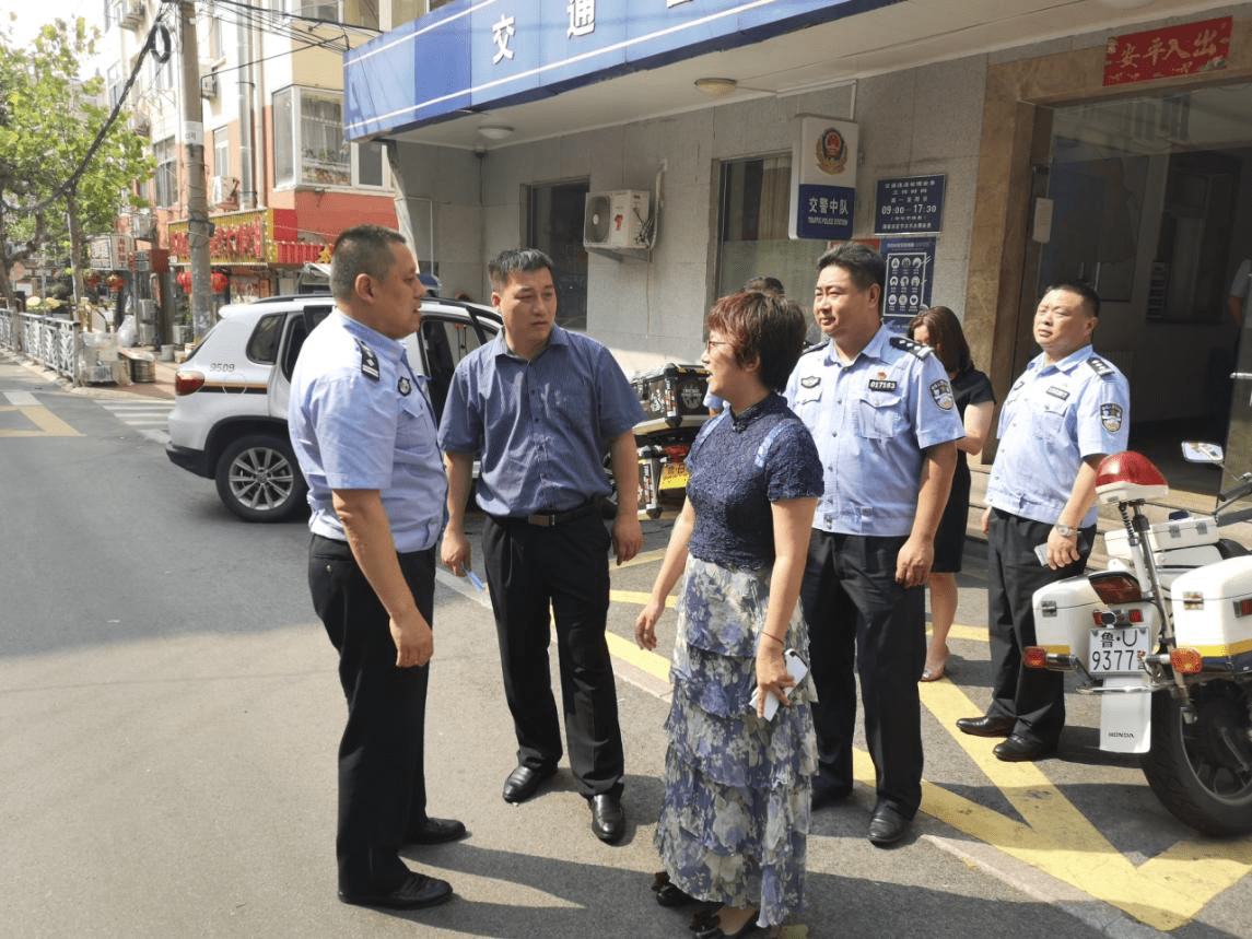 市北区台东街道携手"红色合伙人"慰问交警_肖莉