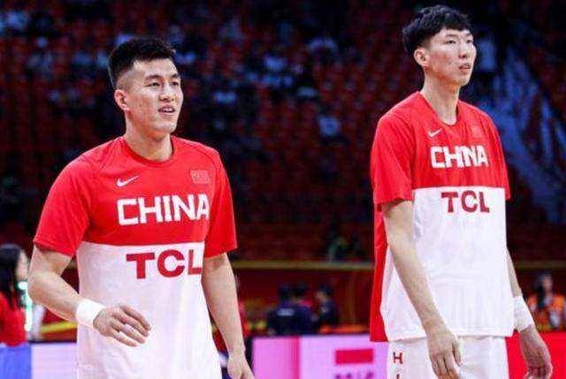 高人|56岁娶28岁娇妻，喜得一子后他现状如何？2米36中国第一高人