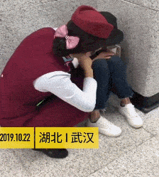 原创武汉协和医院护士坠楼去世：天不渡人，人需自渡