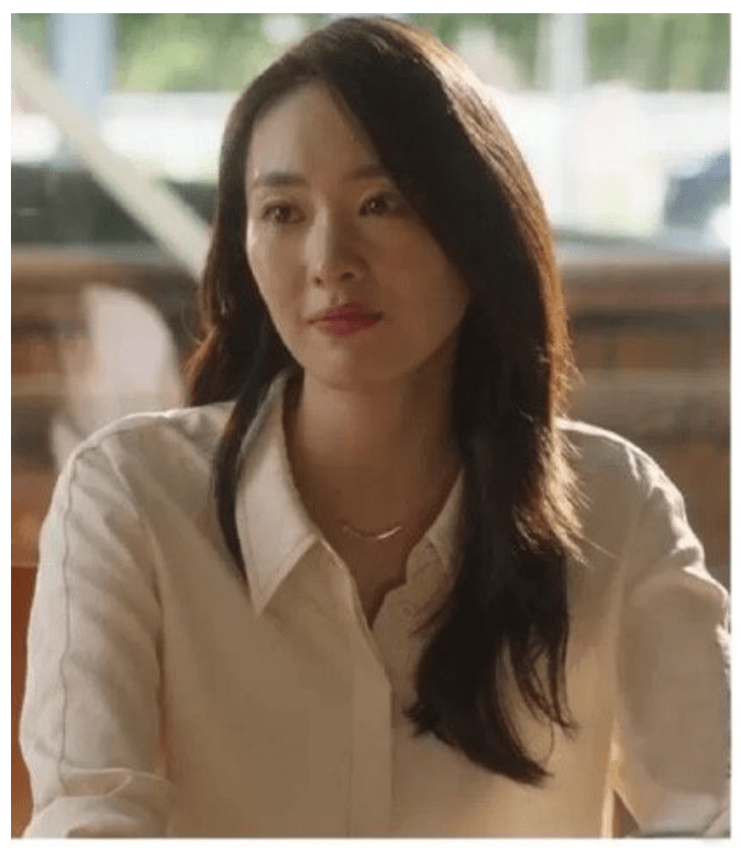 埃尔法|《三十而已》里的富婆们，再落魄也不会搭便车