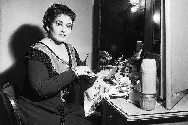 玛丽亚·卡拉斯|船王的情人，赫本的好友，这个200斤女人不简单！