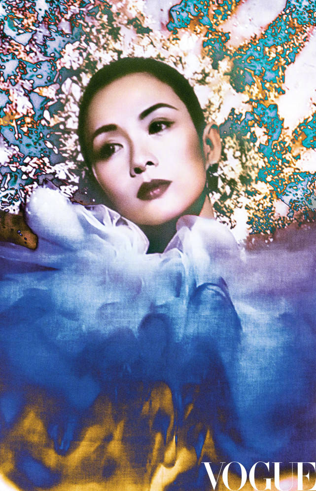 珠宝|章子怡揭秘戴5亿珠宝封面照的特殊拍摄方式：德国摄影师远程拍摄