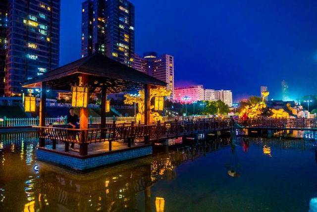 偏远地区的GDP_偏远地区山村教育图片(2)