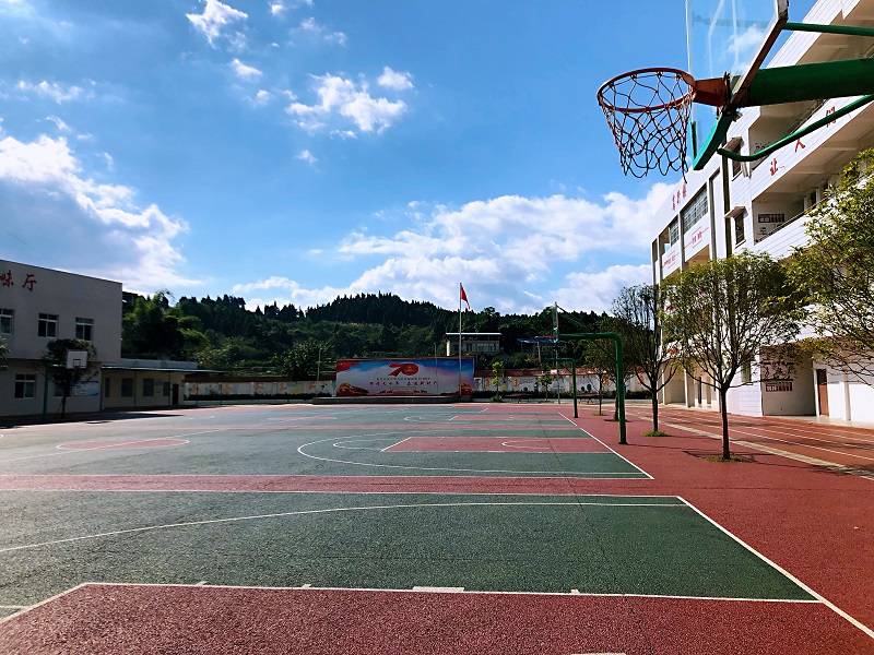 教师风采|资阳市雁江区幸福博文学校教师个人风采展示系列之——站成永恒