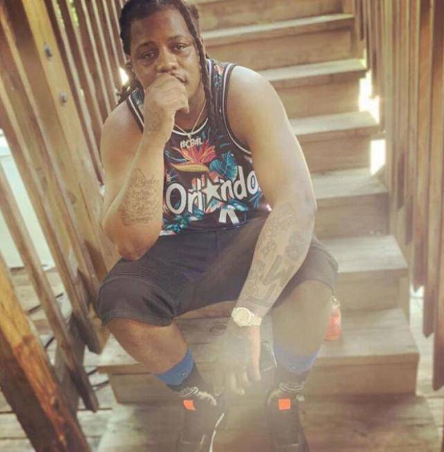 美国歌手遭枪击身亡,3年里他弟和好友接连遭枪