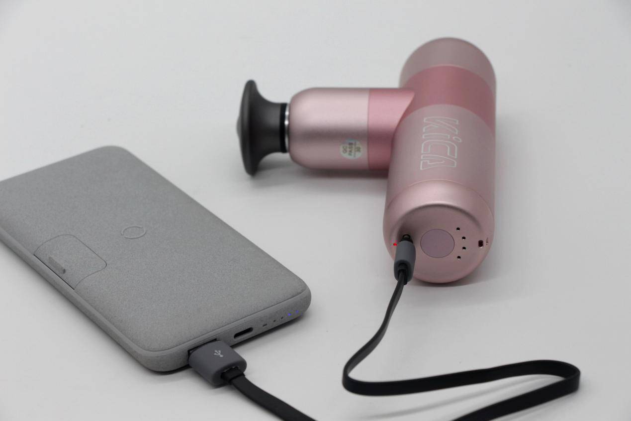 神器|火爆健身圈的神器，小巧便携又好用，KICA K2筋膜枪体验肌肉SPA