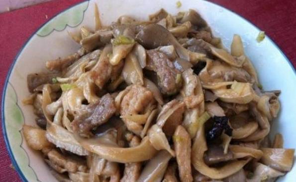 猪肉怎么炒才嫩滑可口 12a824bd1bd74b96a3d9b244715eb72d.jpeg