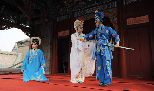 湖北崇阳的gdp_湖北崇阳城管图片(3)