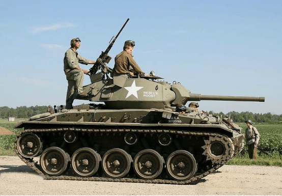 二战中最好的轻型坦克m24霞飞坦克曾击毁过虎式坦克