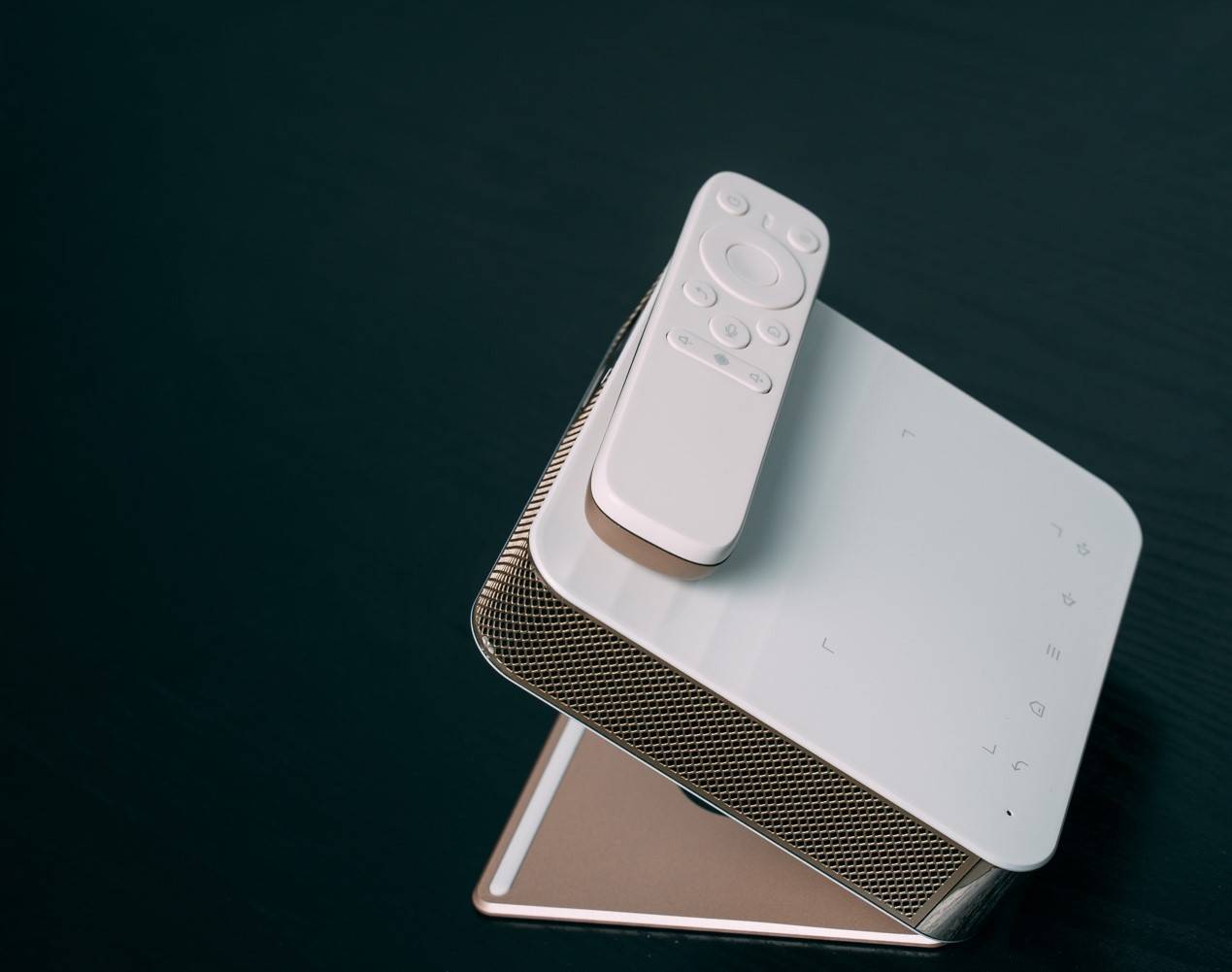 性能|小巧机身超强性能，联想智能投影仪Air 5正式开售