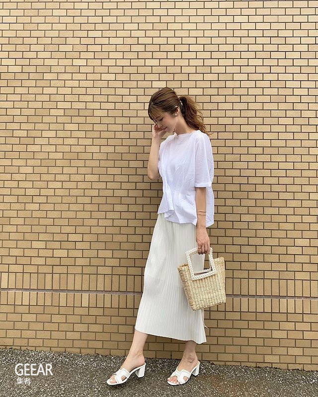 Ins|默默占据Ins版面：Zara这款珍珠包包彰显奢华感细节！