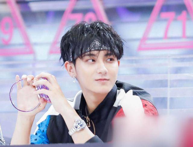 “有颜值,却要靠才华”的4位男星,彭于晏上榜