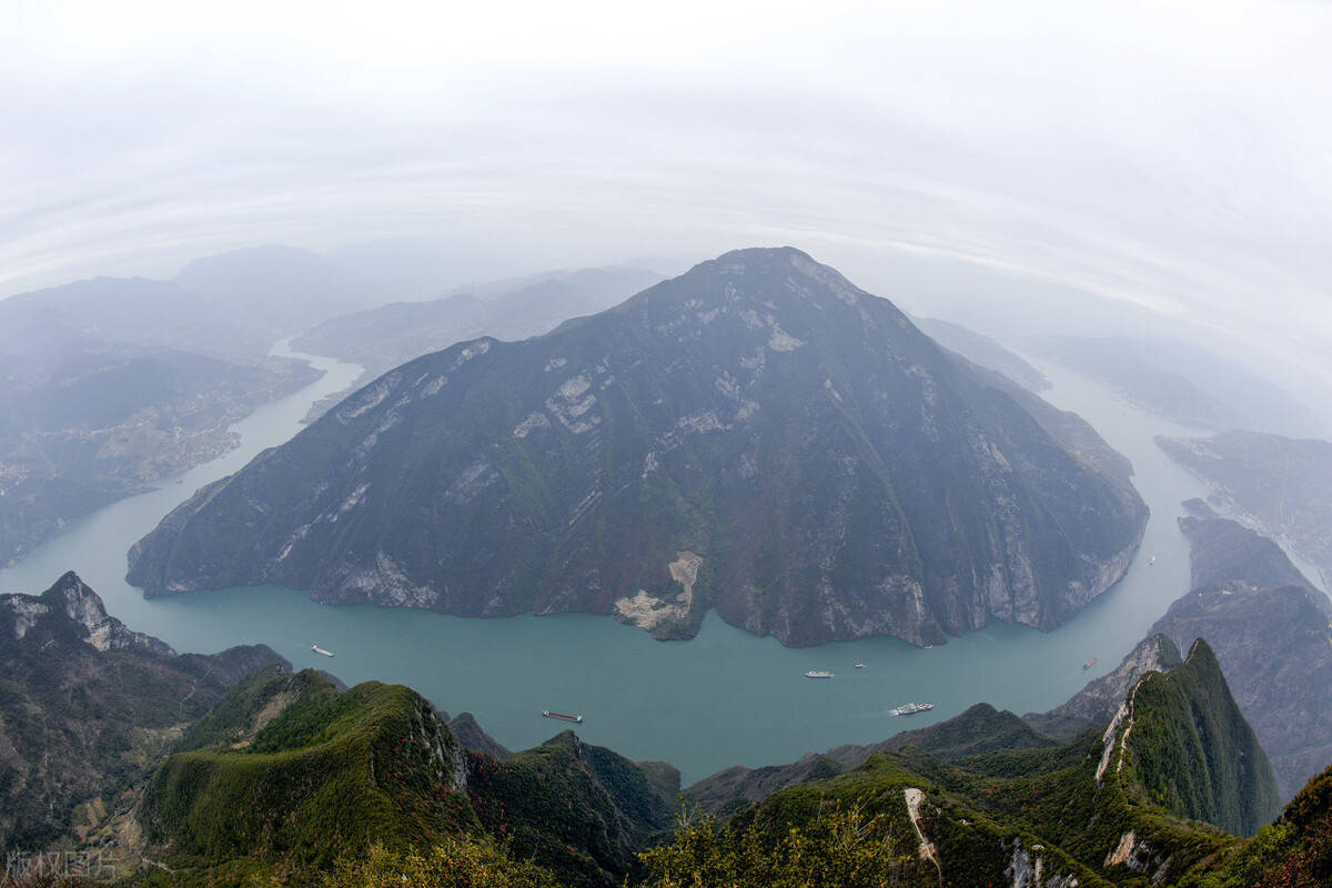 长江三峡之一瞿塘峡_夔门