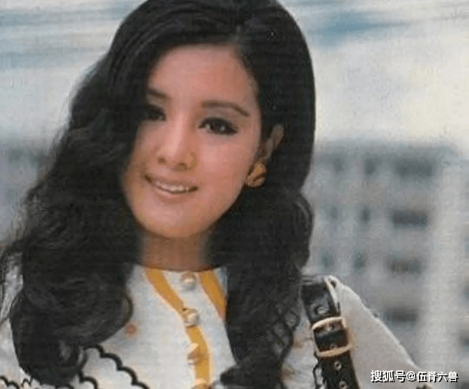 巅峰时期嫁花心丈夫,隐忍43年的她,终继承70亿遗产