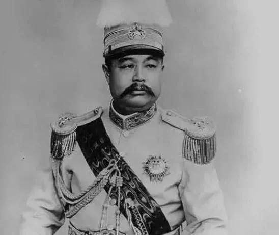 故事传记|黎元洪来上海避难，杜月笙保他三个月周全，临走前他留下三样东西