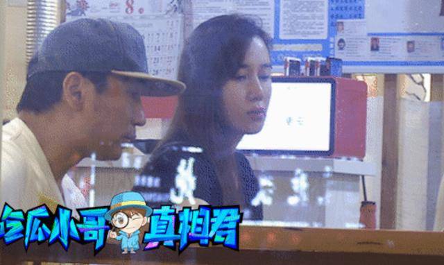 48岁沙宝亮被曝出轨?探班美女还当街牵手,深夜