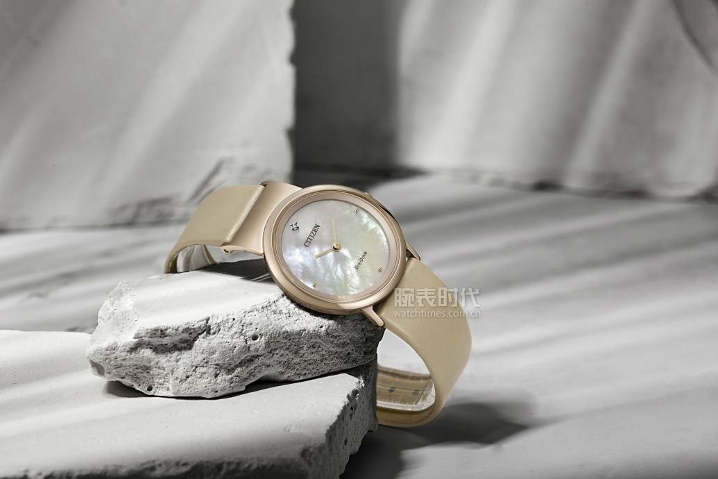 礼物|这是什么神颜颜值？西铁城给她准备了七夕礼物