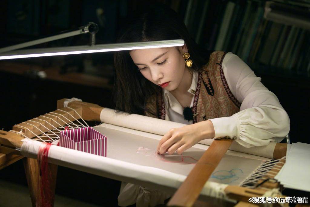 张一山疑似劈腿风波后，罗晋与唐嫣的爱情，让