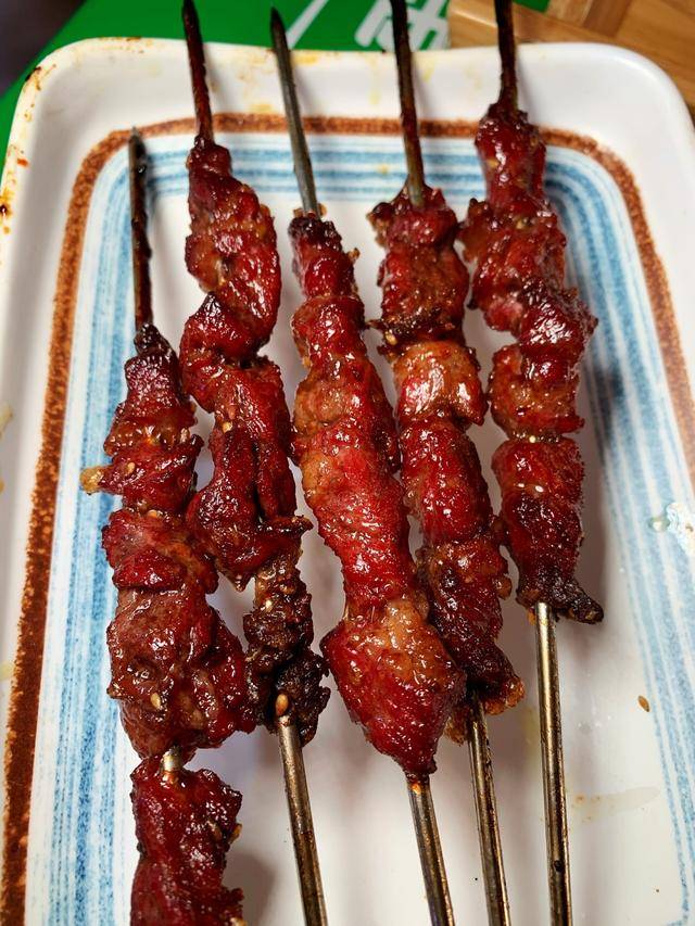 烧烤|去晚了没地方，吊炉大公鸡贼哇塞长春红旗街新开家德惠口味烧烤