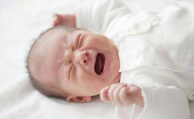 智力|容易影响智力发育，甚至拉低颜值宝宝睡觉时有个异常行为需警惕